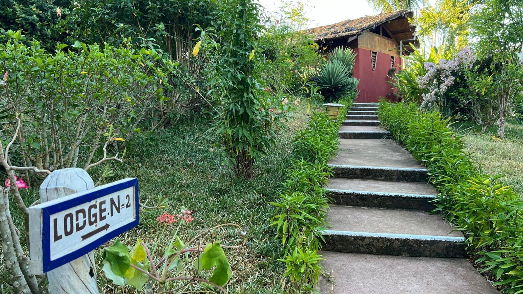 Manga Soa Lodge Fascene - Befefika Exterior foto
